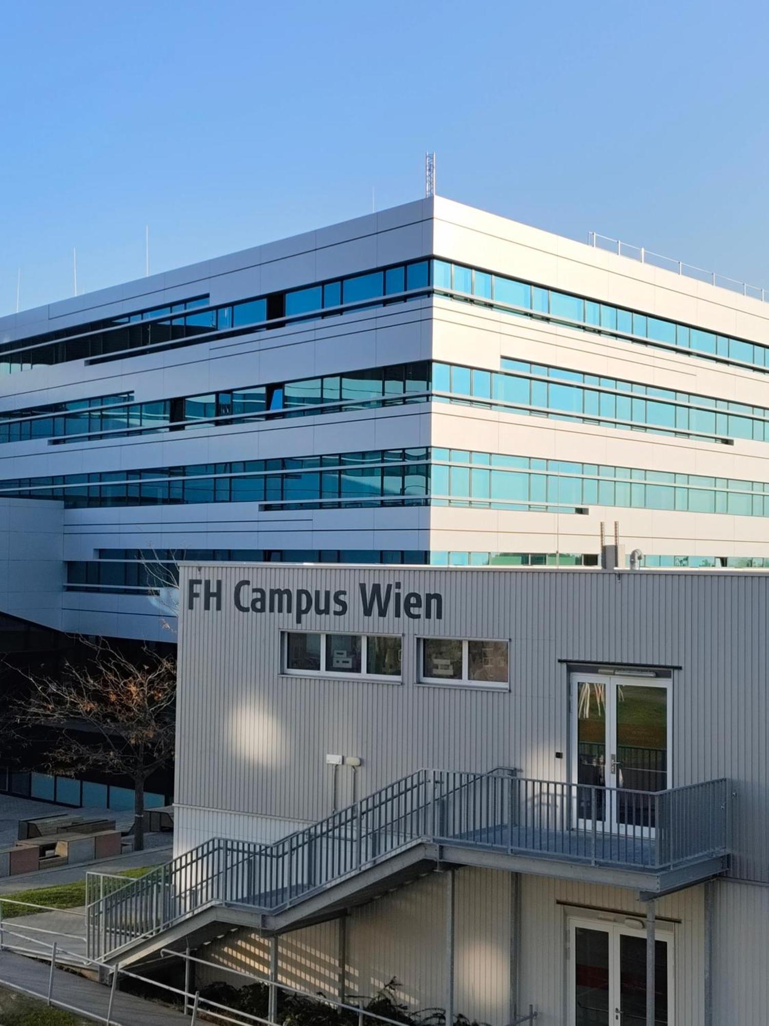 Hostel Favorit-rooms Direkt Metro-u1 Connection To Centralstation And City-center Wien